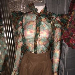 Meet your Posher, Tiffany